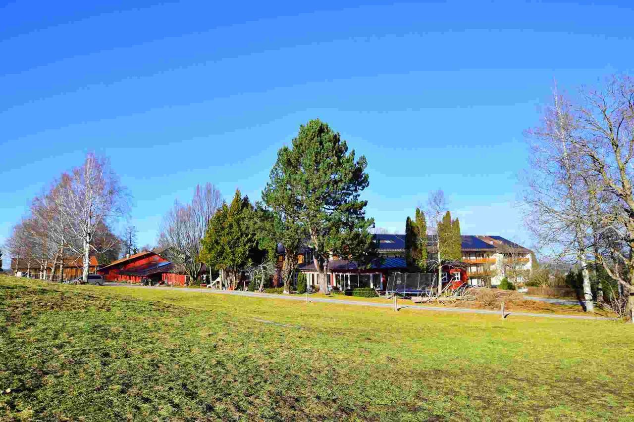 Seinz Wisdom Resort - Bio-Hotel Vegan-Vegetarisch Бад-Кольгруб Экстерьер фото